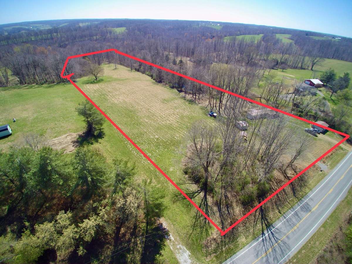 estimated property lines in red