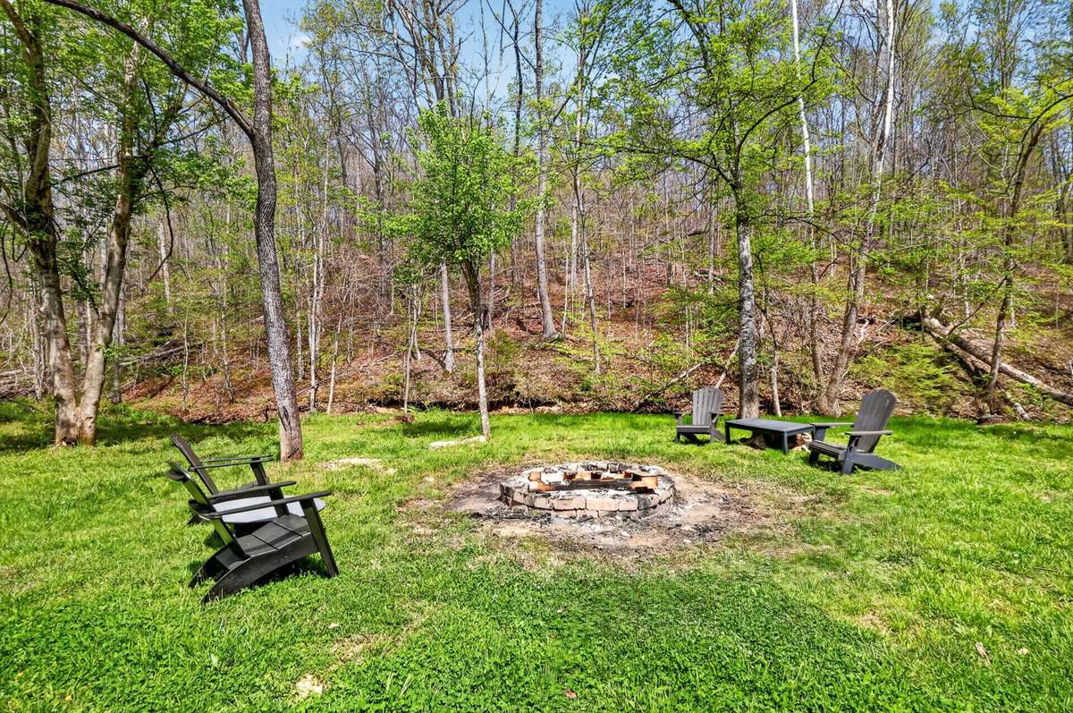 Gather with friends and family around the fire pit for relaxing evenings outdoors.