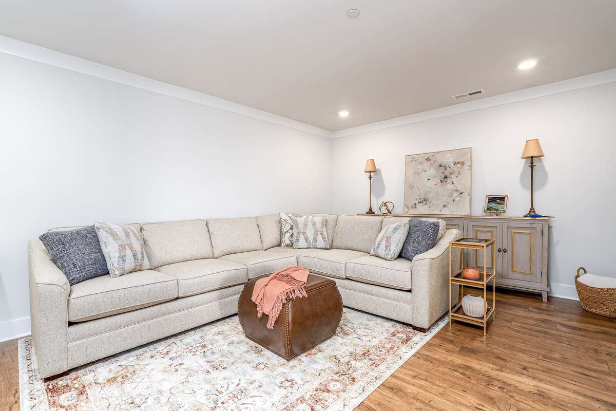 Another view of the room