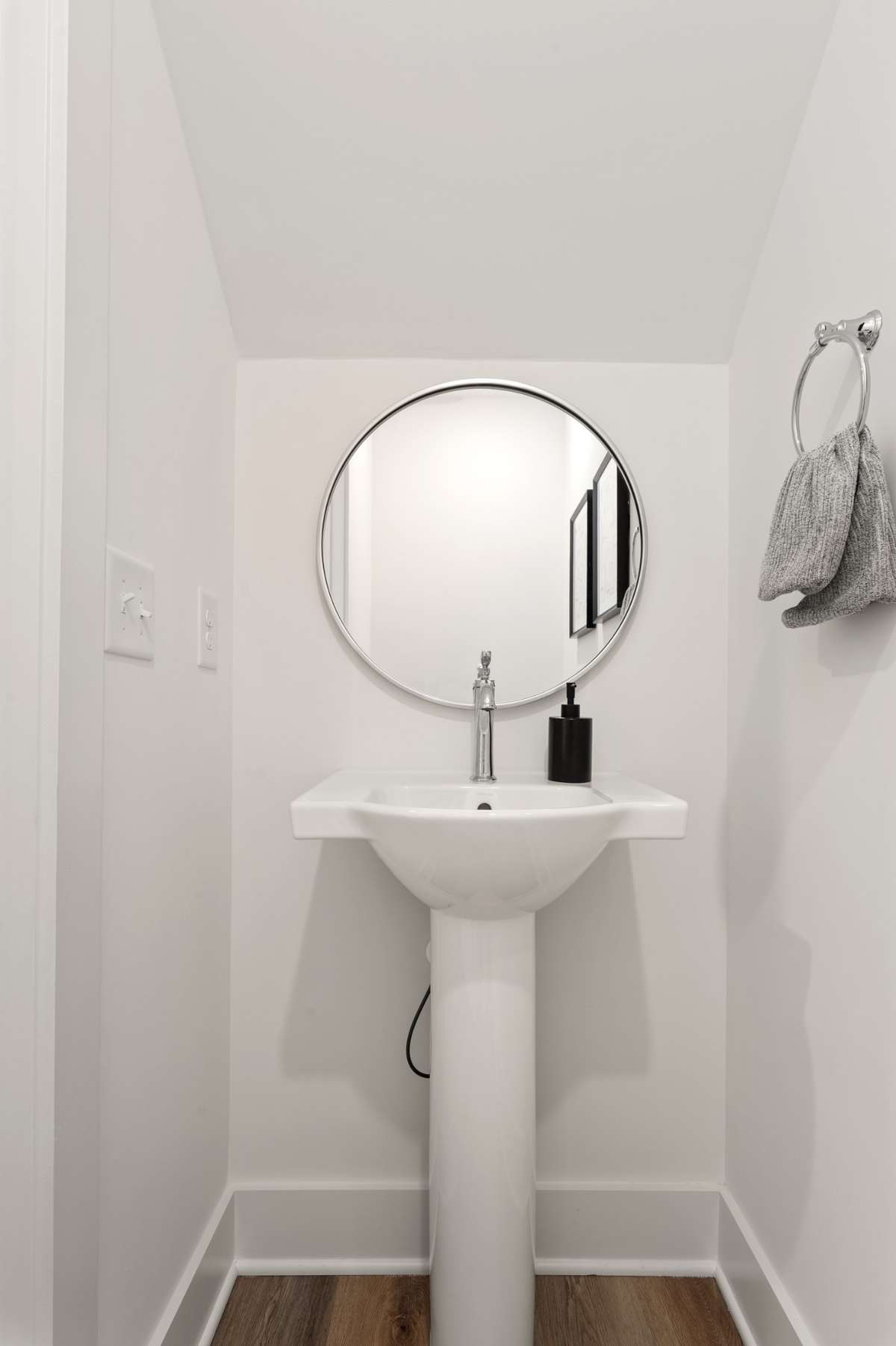 Photos of similar model home and not actual home