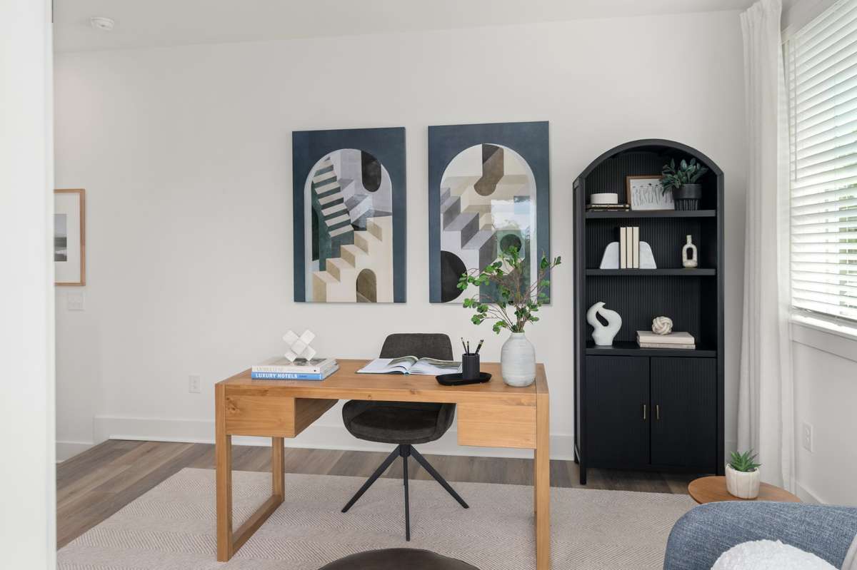 Photos of similar model home and not actual home