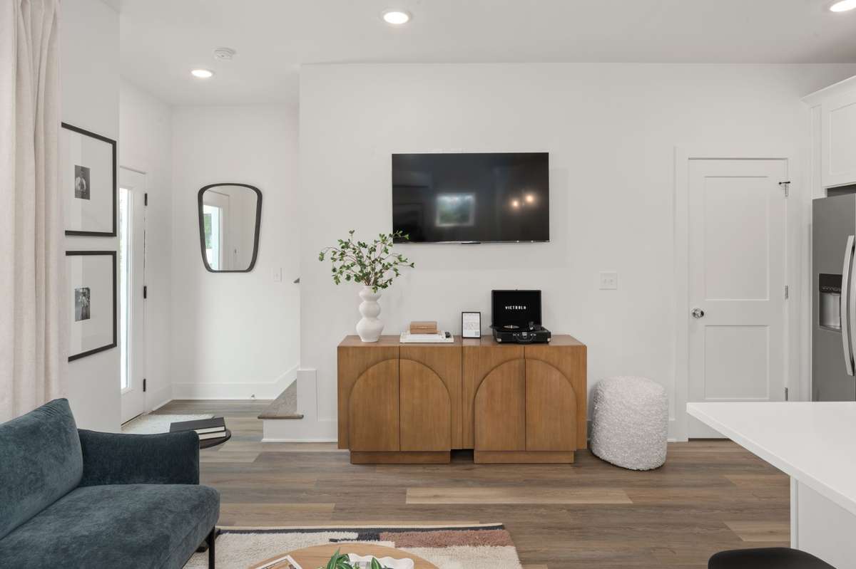 Photos of similar model home and not actual home