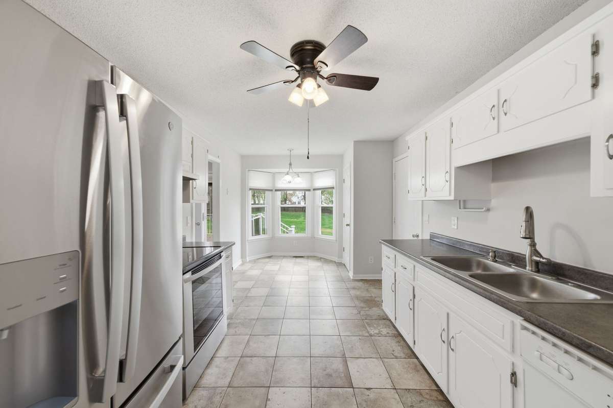 Kitchen with eat in nook