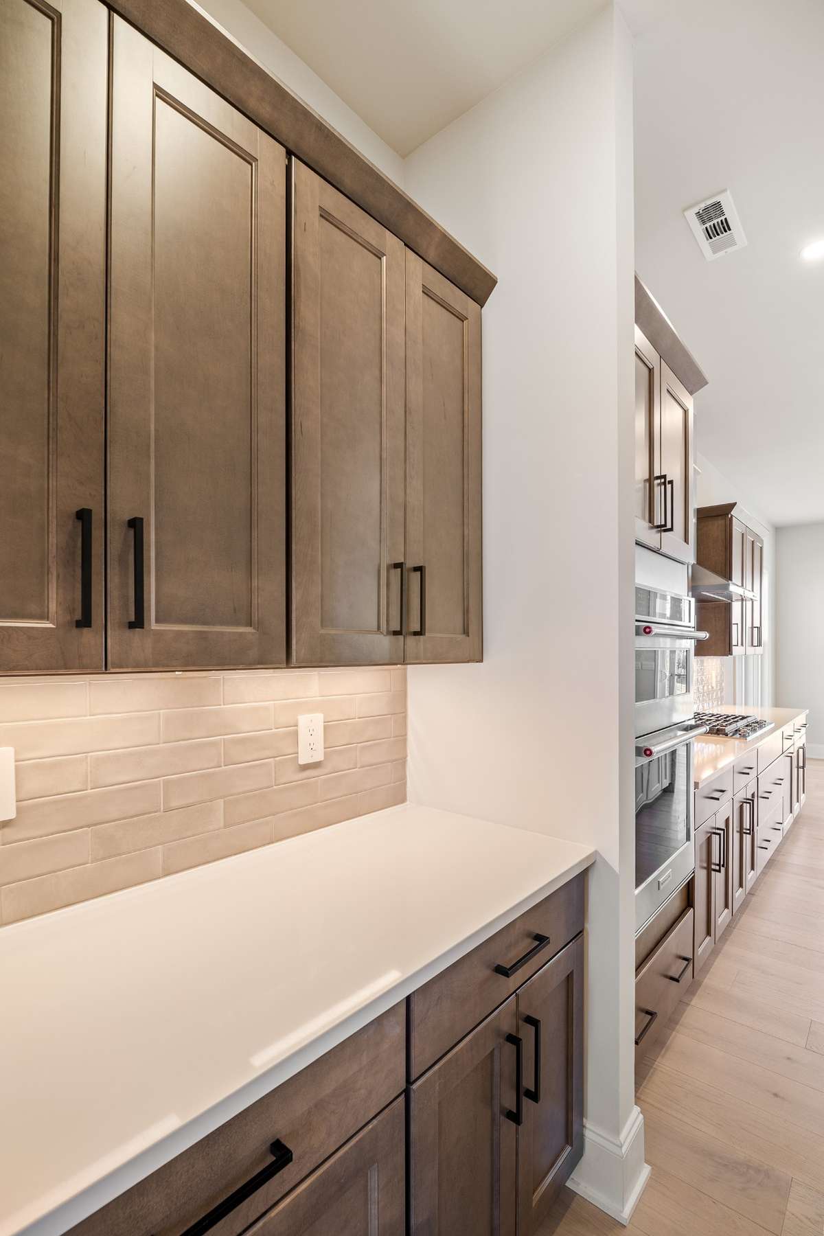 Photos and renderings are for representation purposes only.  Actual finishes may vary.