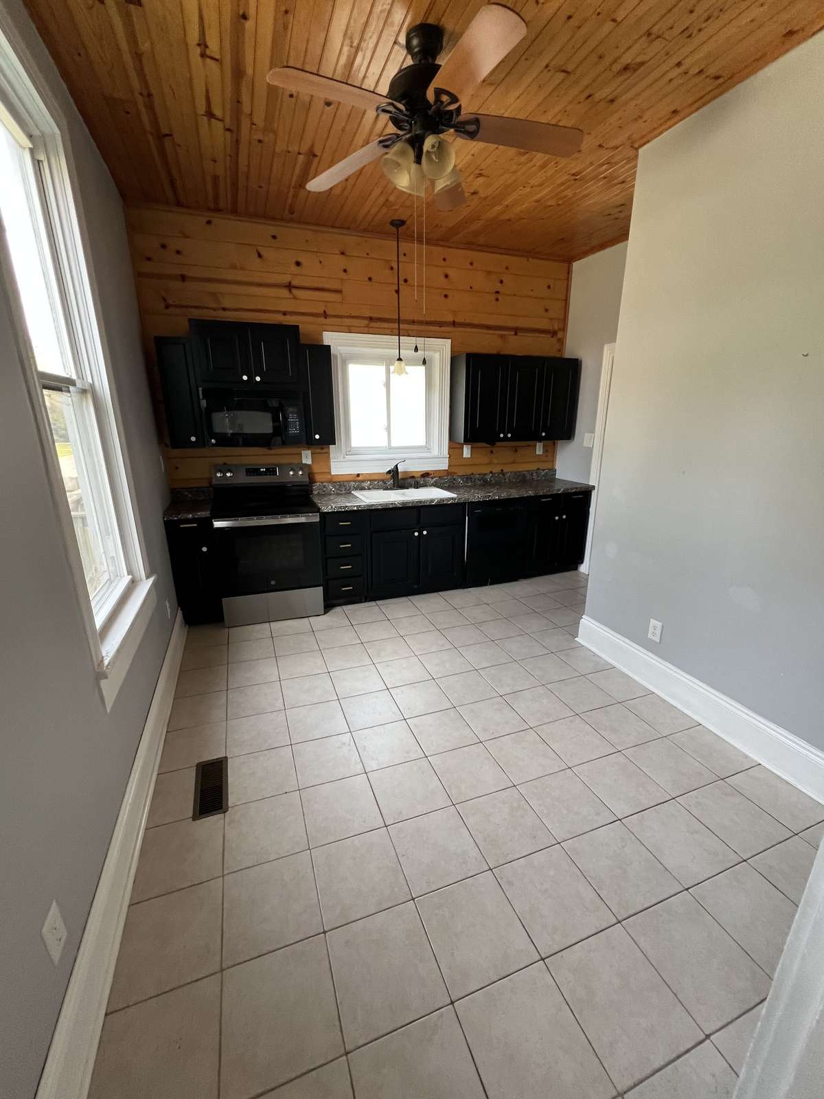 Main Floor Kitchen
