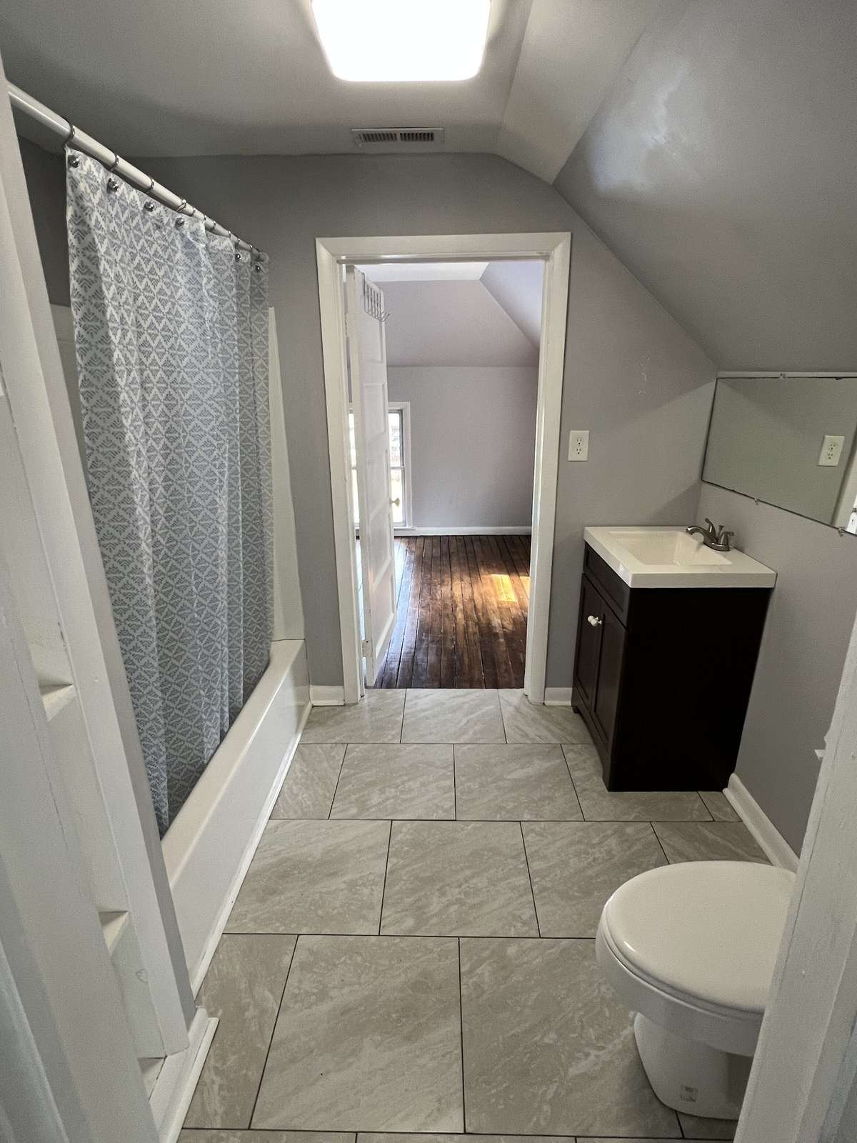 Second Floor Bath