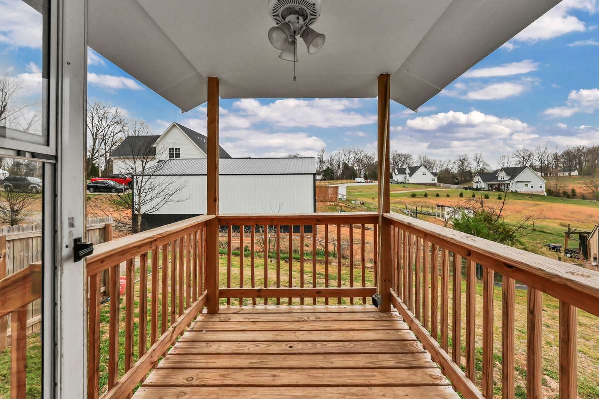 Covered deck side entrance area