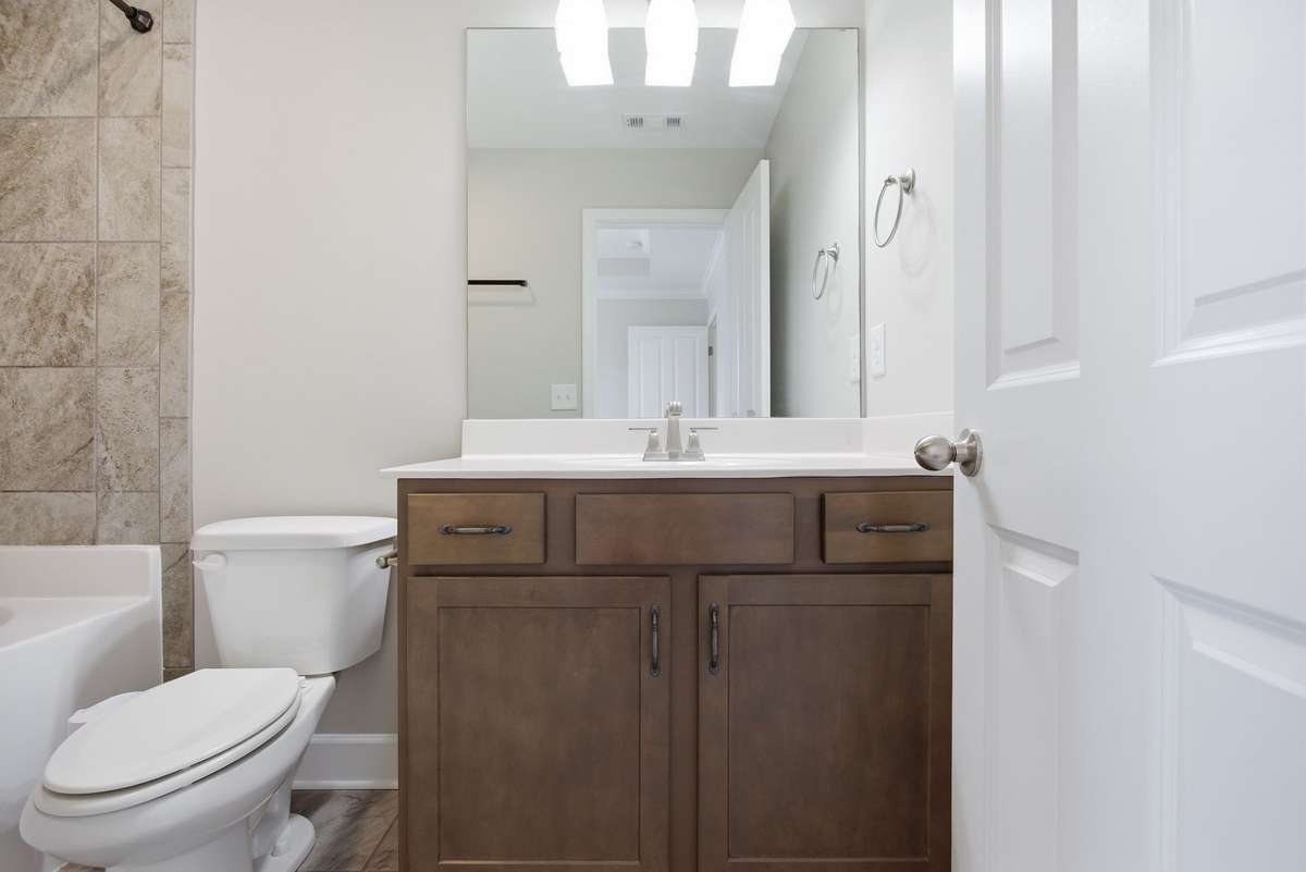 Primary Bedroom ensuite
