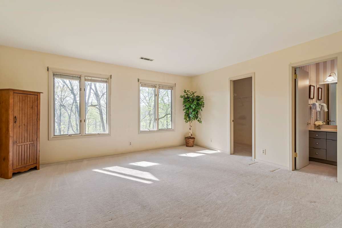 Large walk-in closet, and full bath.