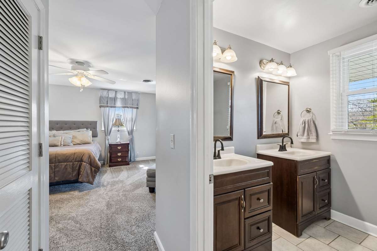 Double vanity keeps the morning routine moving without any waiting around.