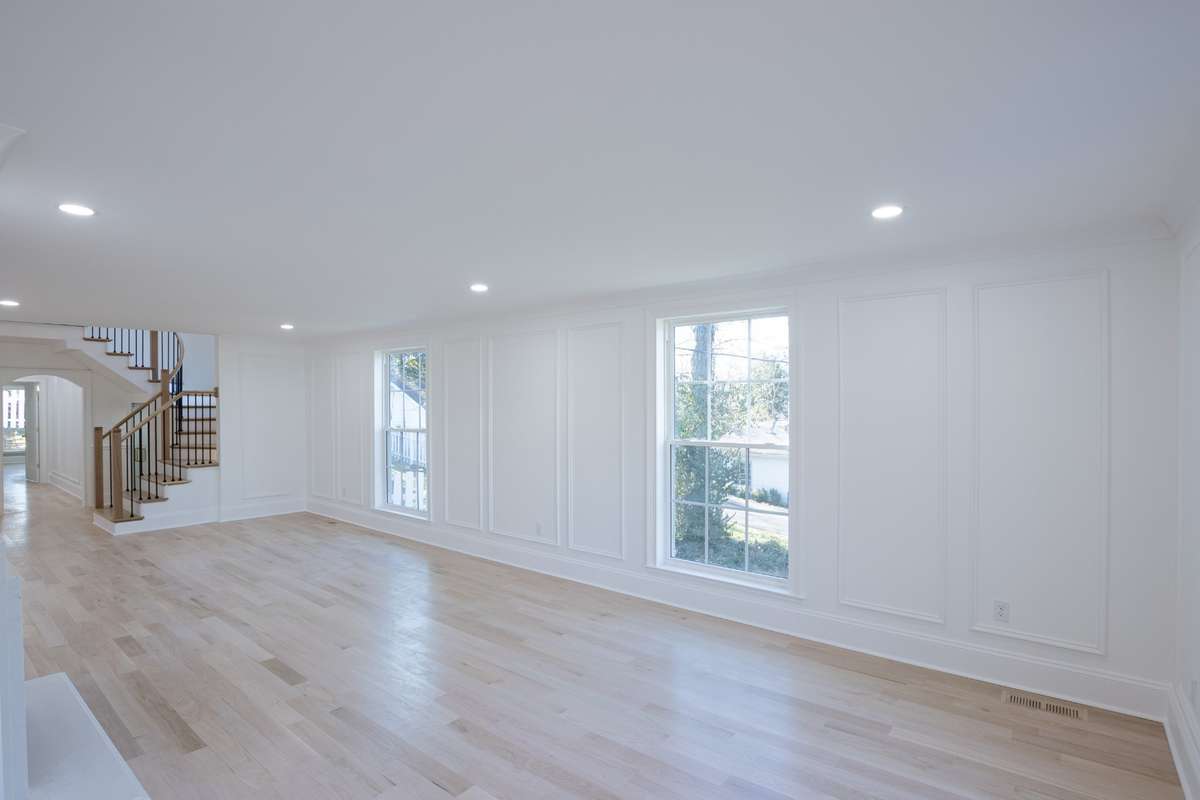 Beautiful white oaks, and trimmed walls