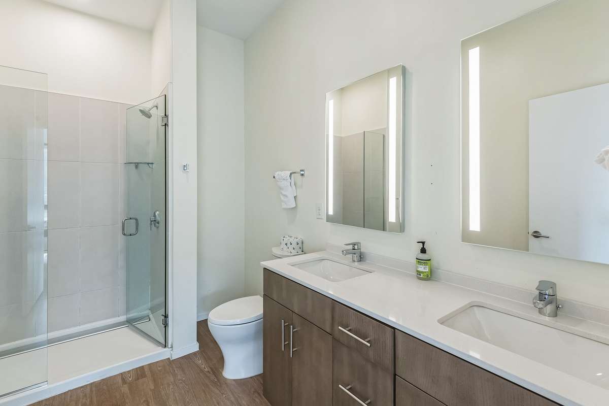Double sinks and nice sized shower