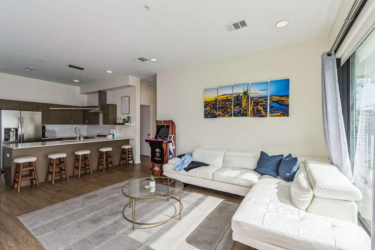 Enjoy the perks of open concept living with lots of natural light