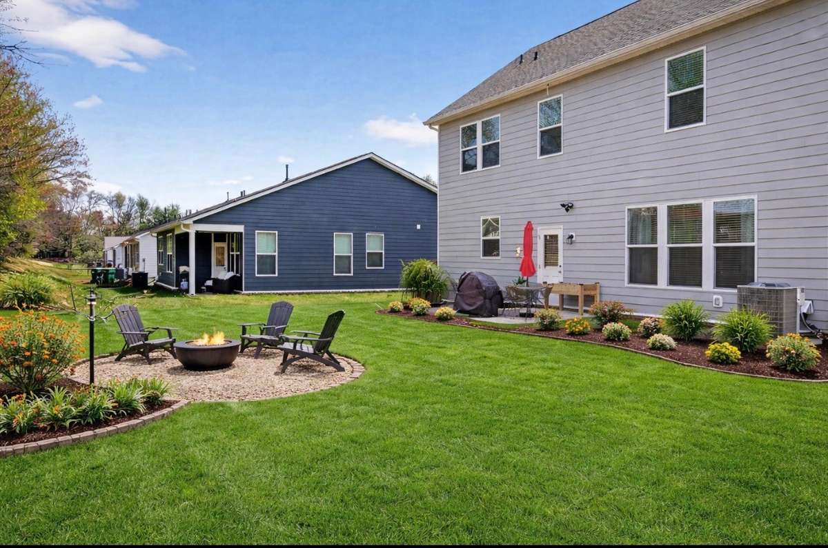 Virtual staged backyard- so many possibilities!