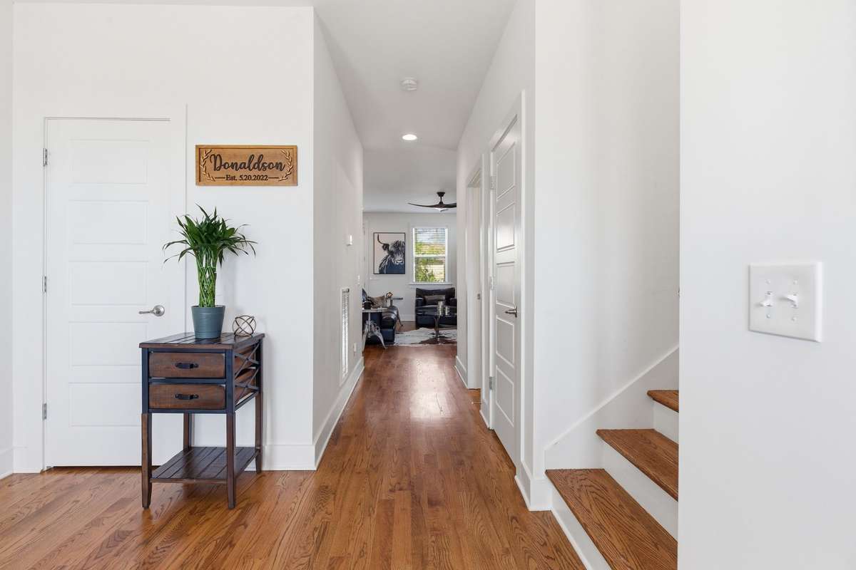 Step inside to this picture-perfect entryway, with views for days right outside your doorstep!