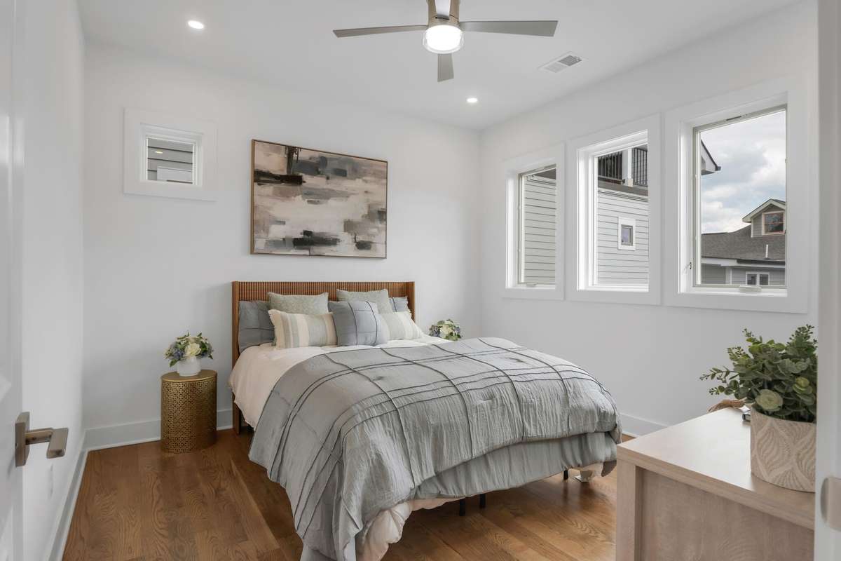 Photo shown is not of actual unit but of a similar unit in the same development- Photo for the purpose of showing quality and caliber of work only-Floorplan is different.