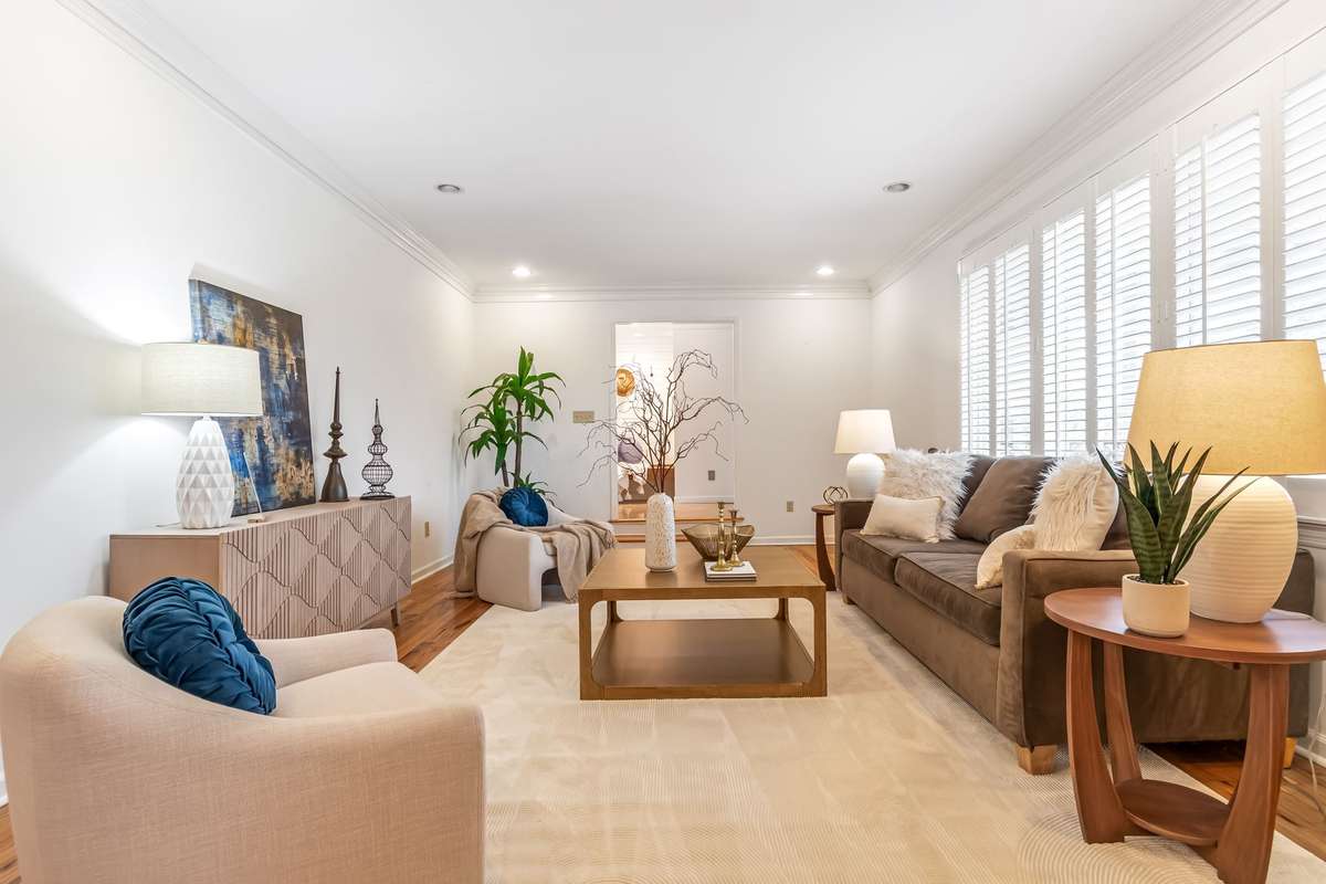 Living room 1