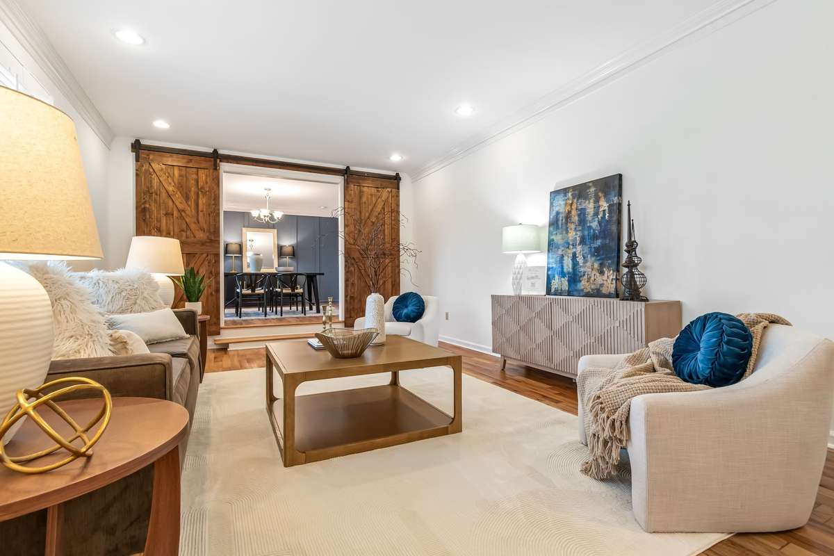 Living room 1