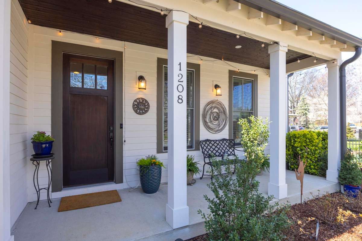 Covered Front Porch