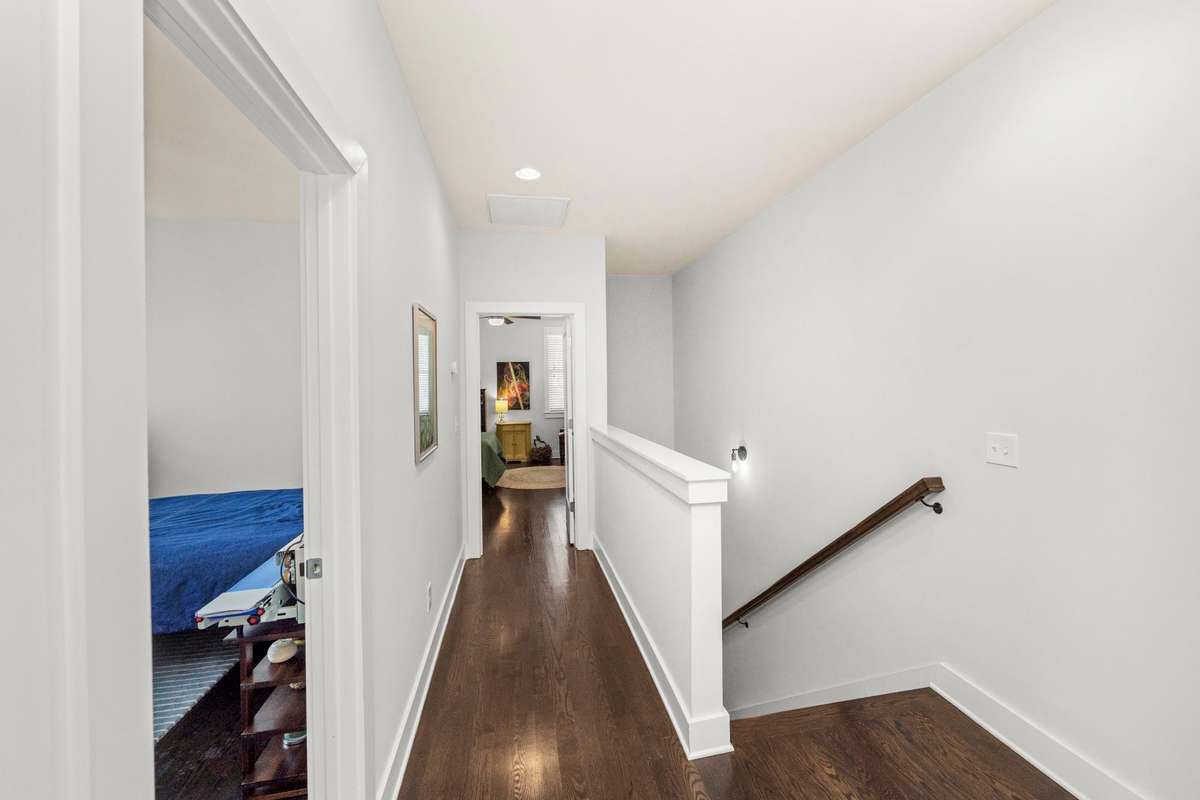 upstairs 2 bedrooms, full bath and bonus room