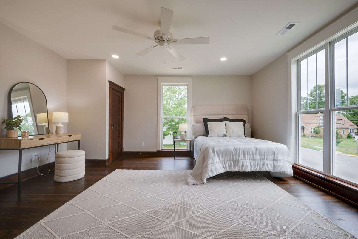 GORGEOUS New Craftsman Style Windows 2025