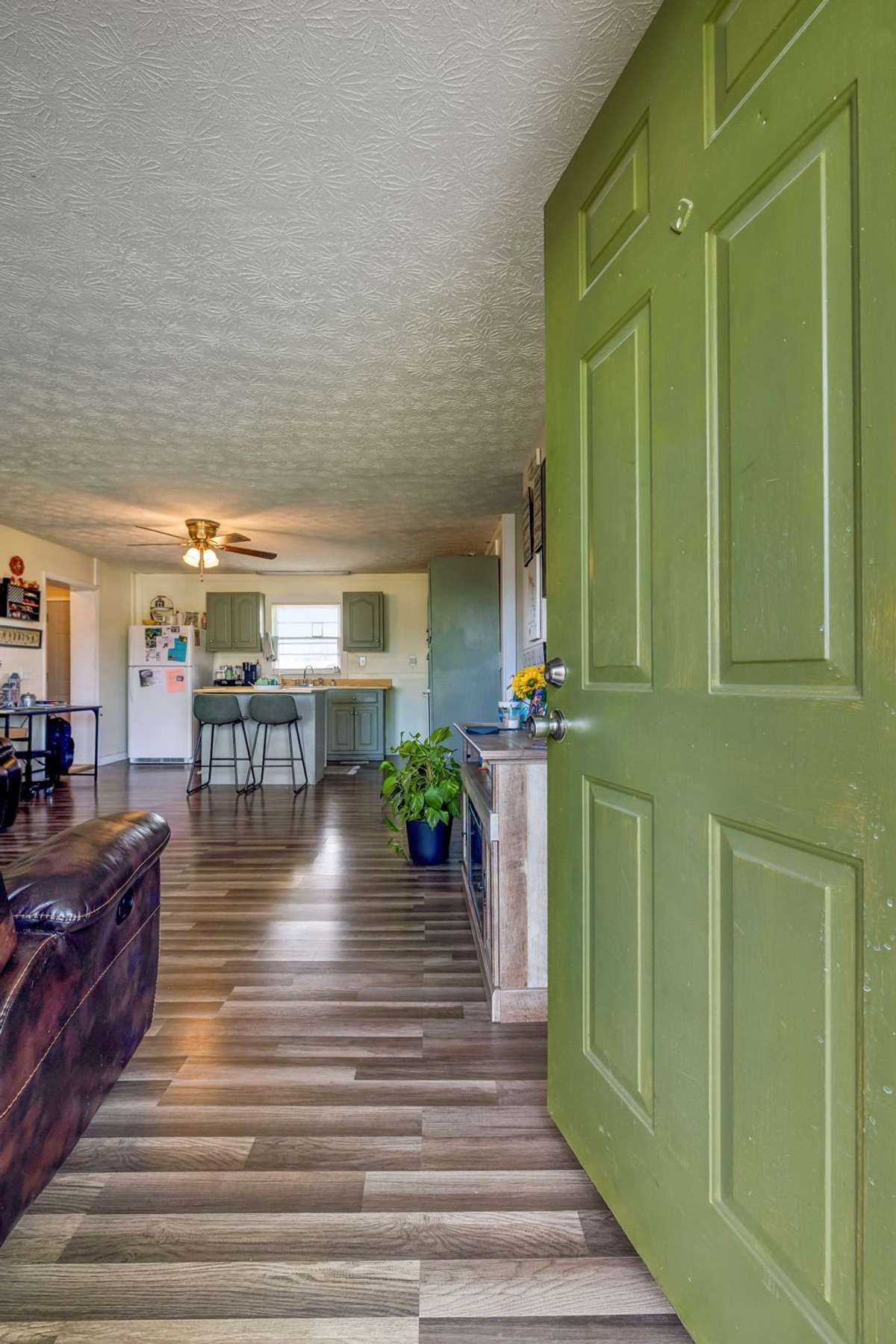 Open concept living area! 380 Holiday Haven Rd, Smithville, TN 37166