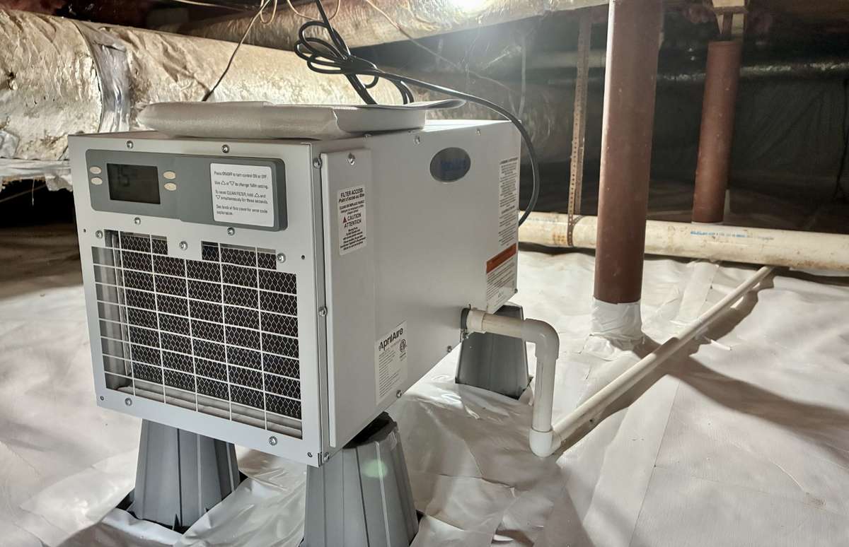 Dehumidifier In Crawlspace