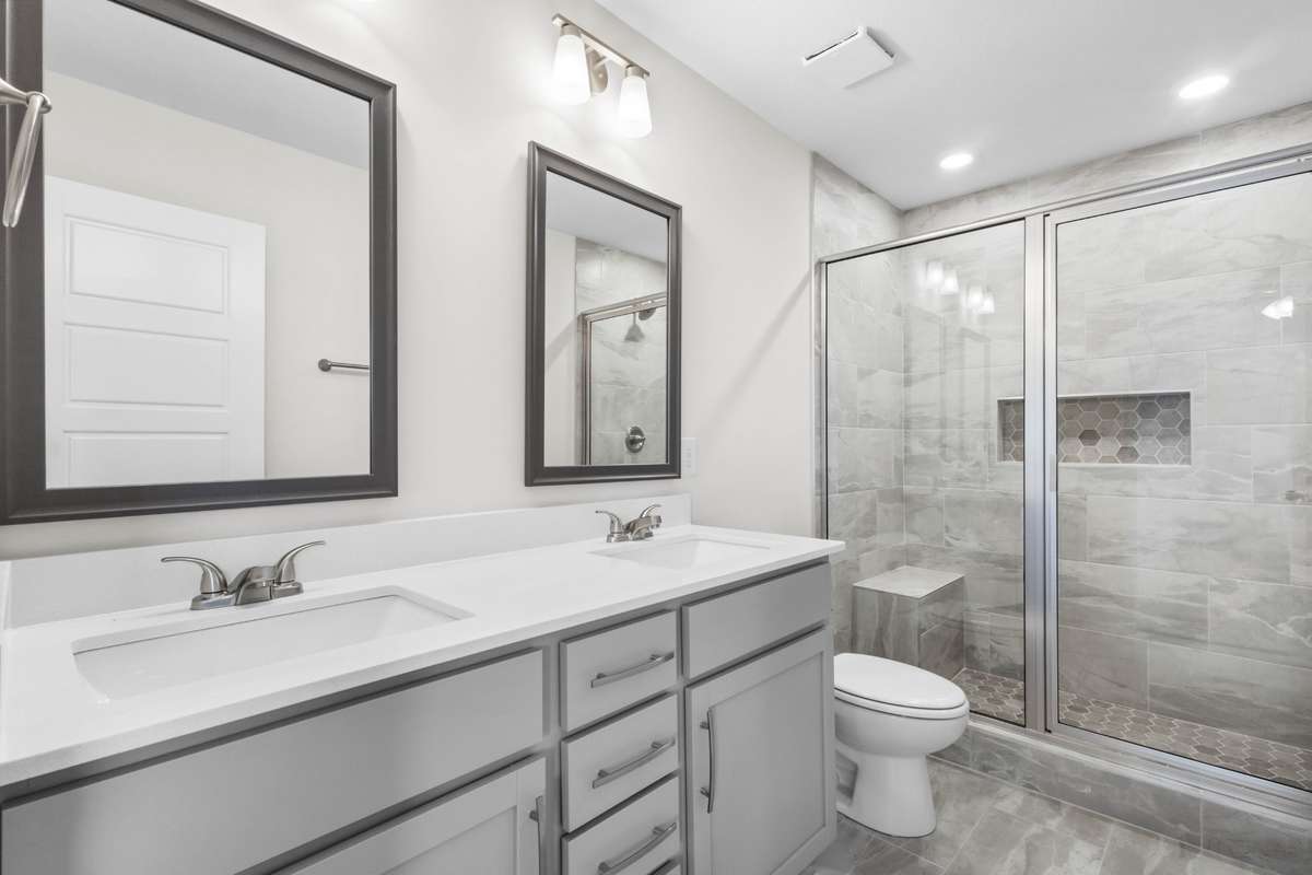 SAMPLE PHOTOS OF PREVIOUS BUILD!! **SELECTIONS TO VARY**