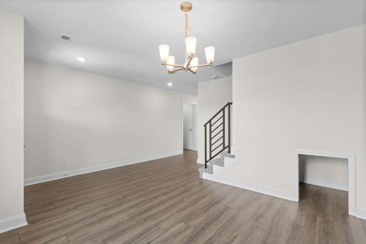 SAMPLE PHOTOS OF PREVIOUS BUILD!! **SELECTIONS TO VARY**