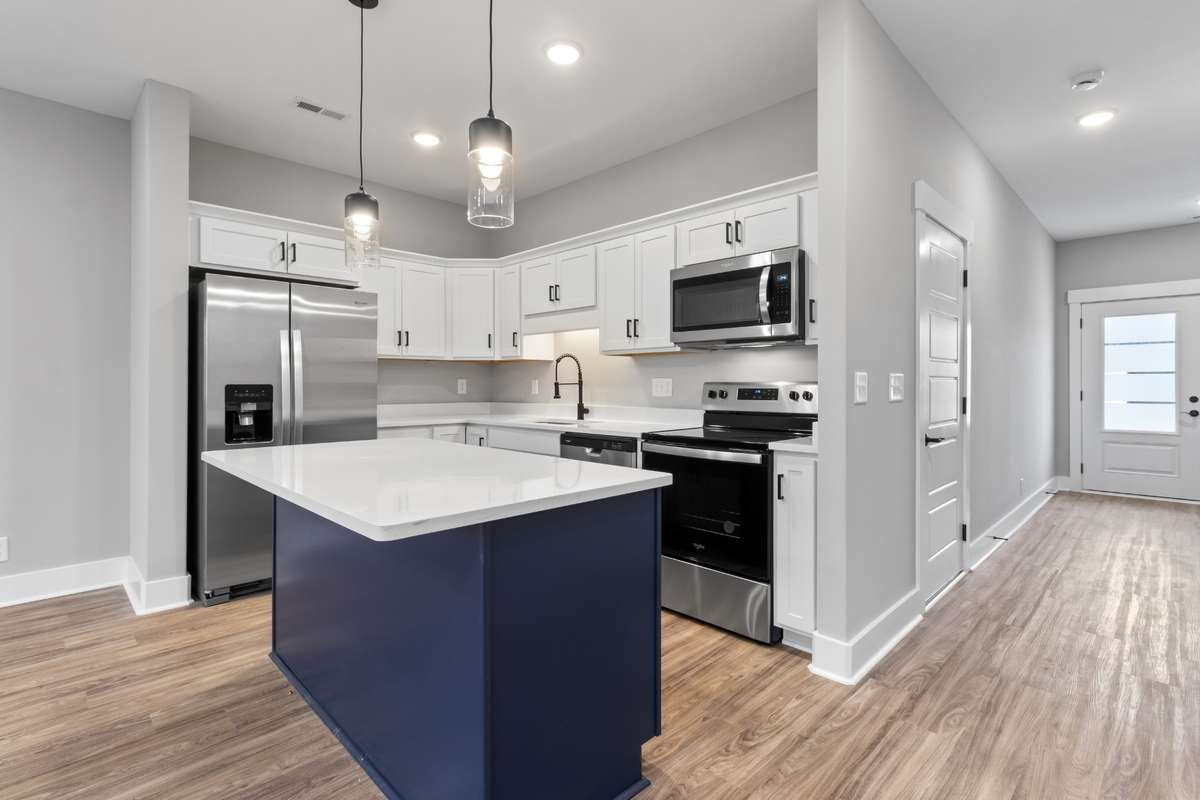 Plenty of cabinet space & each unit also has a nice size pantry.