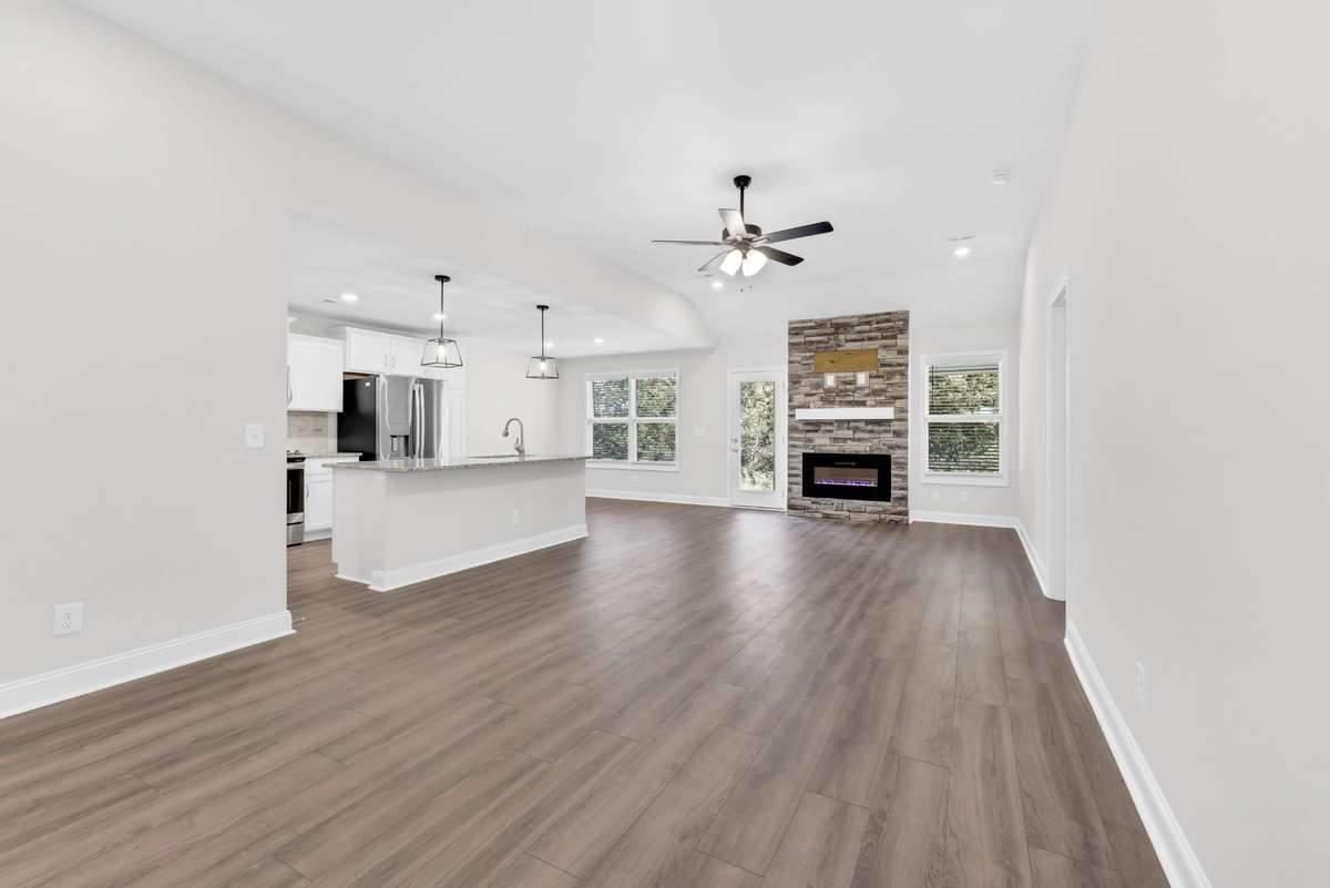 PHOTOS OF PREVIOUS BUILD-SELECTIONS TO VARY