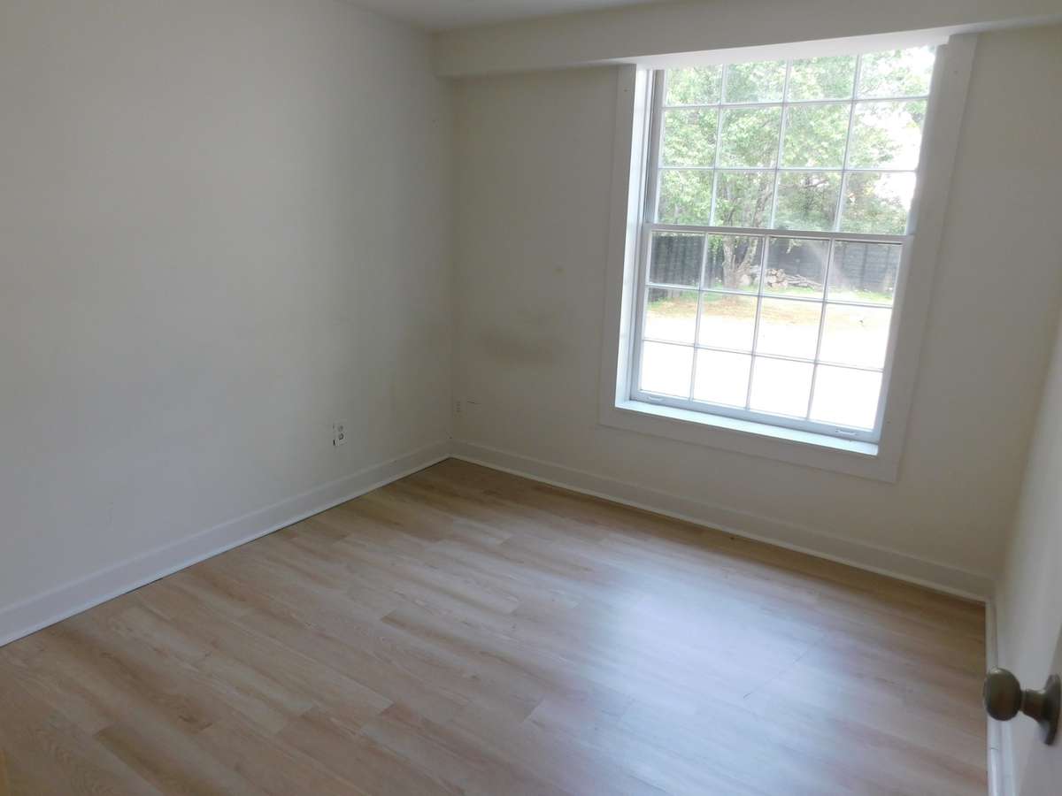 BDR/ Basement different view