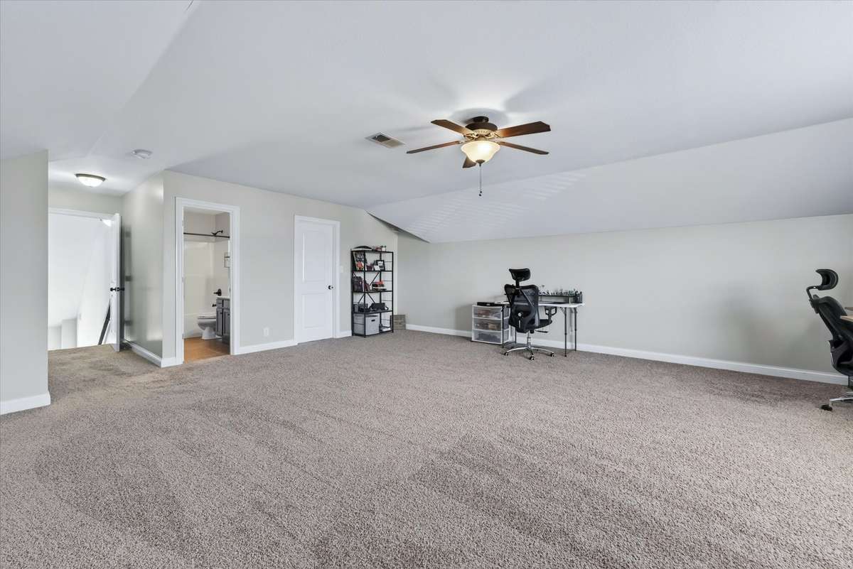 Upstairs Bonus Room
