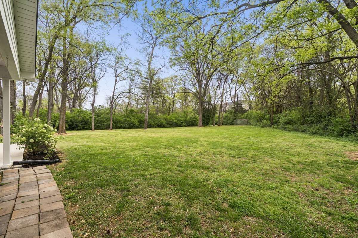 You need to walk this property to feel the serenity!