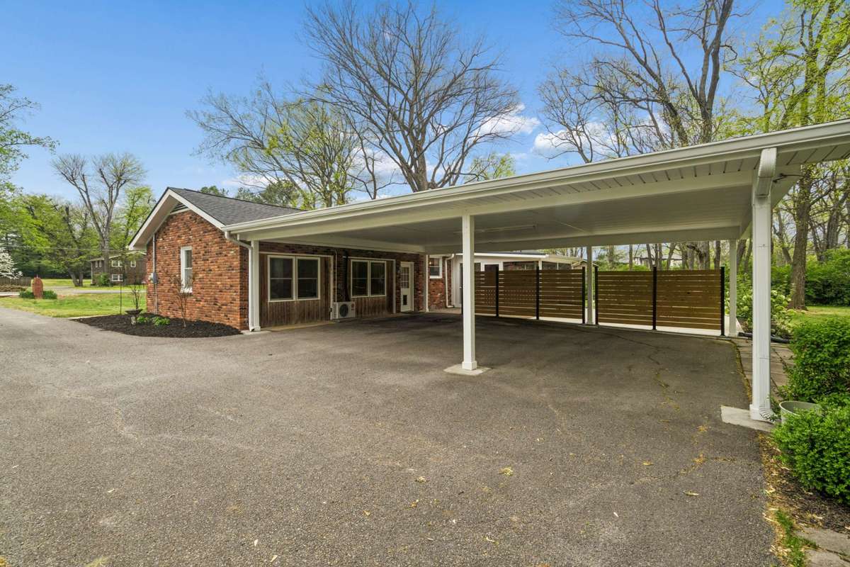 Spacious, 3 car carport