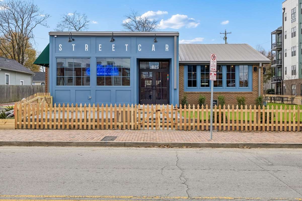 Streetcar is just one of many examples of local spots that are within minutes. Others include Rolf & Daughters, 5th & Taylor, Butchertown Hall, Germantown Café, and 312 Pizza Company, just to name a few.