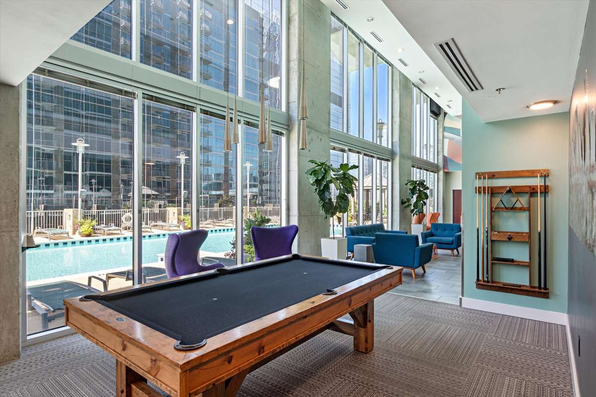Pool table