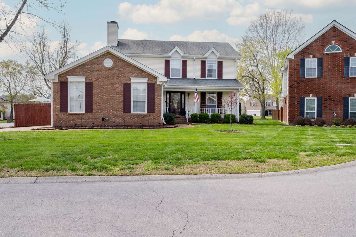 Home is on Cul-de-sac on corner lot.  Has fenced back yard. Rocking chair front porch.  Gorgeous yard