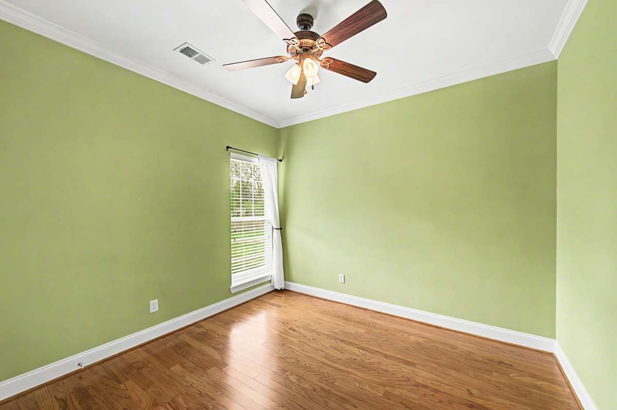 Third bedroom.
