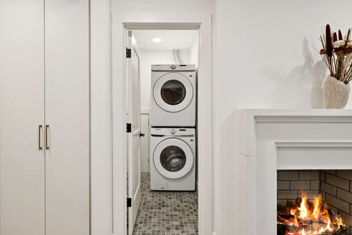 Stackable Washer/Dryer in Primary Bedroom