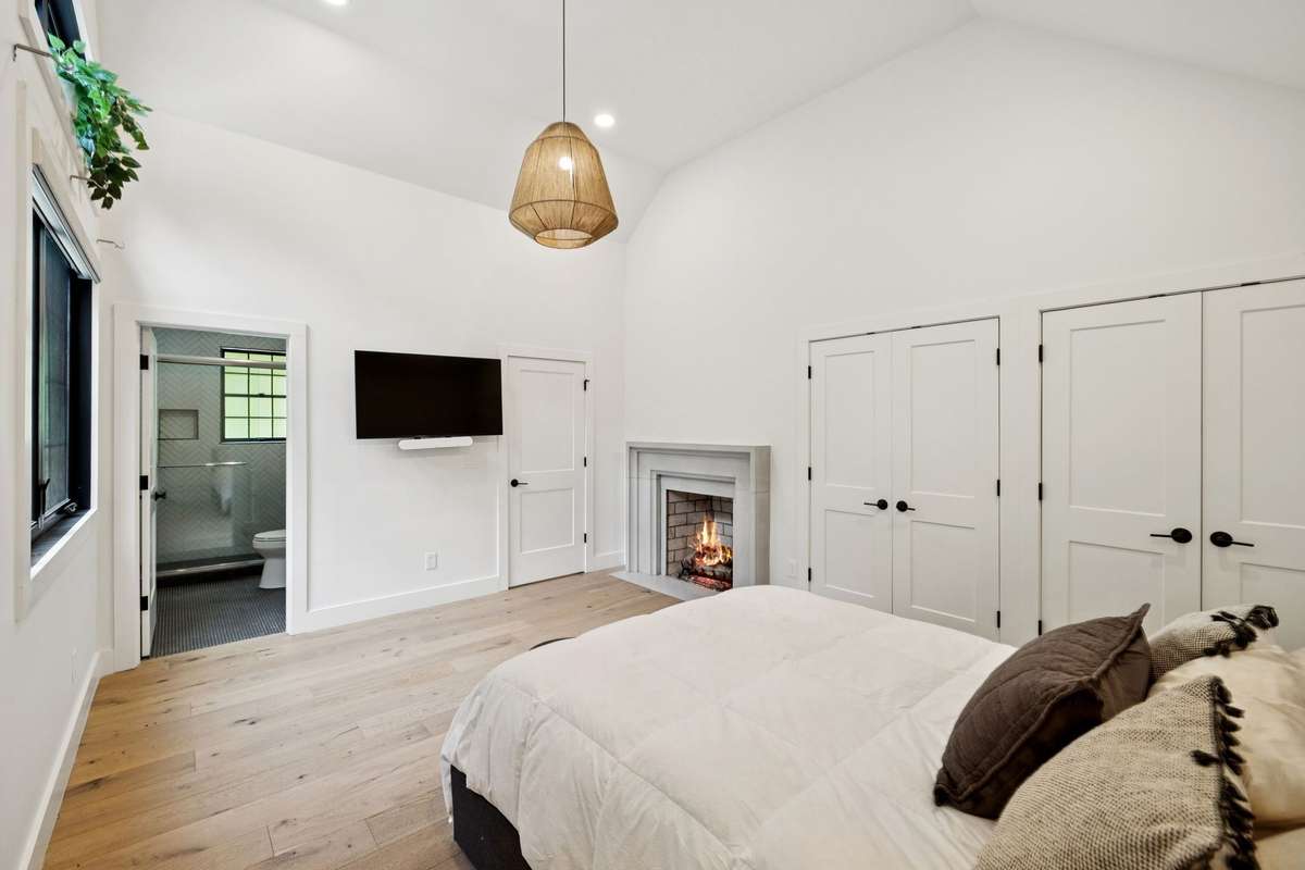Second Level Bedroom with Full Bath
