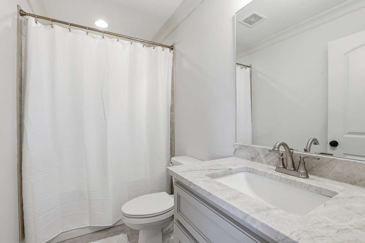 Bathroom #4