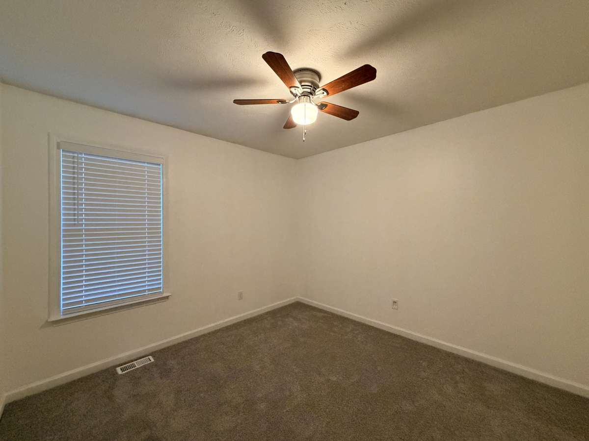 Guest Bedroom #1