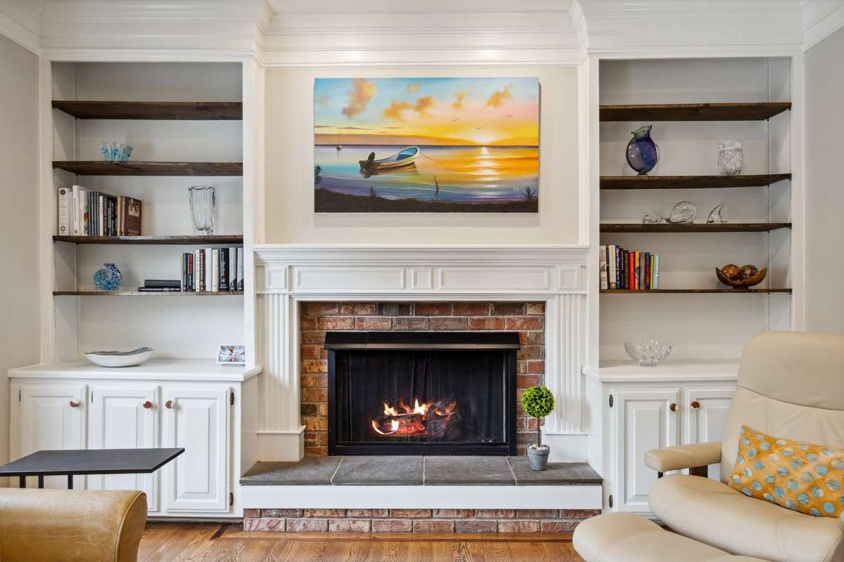 The gas fireplace has a remote starter for ease of use.