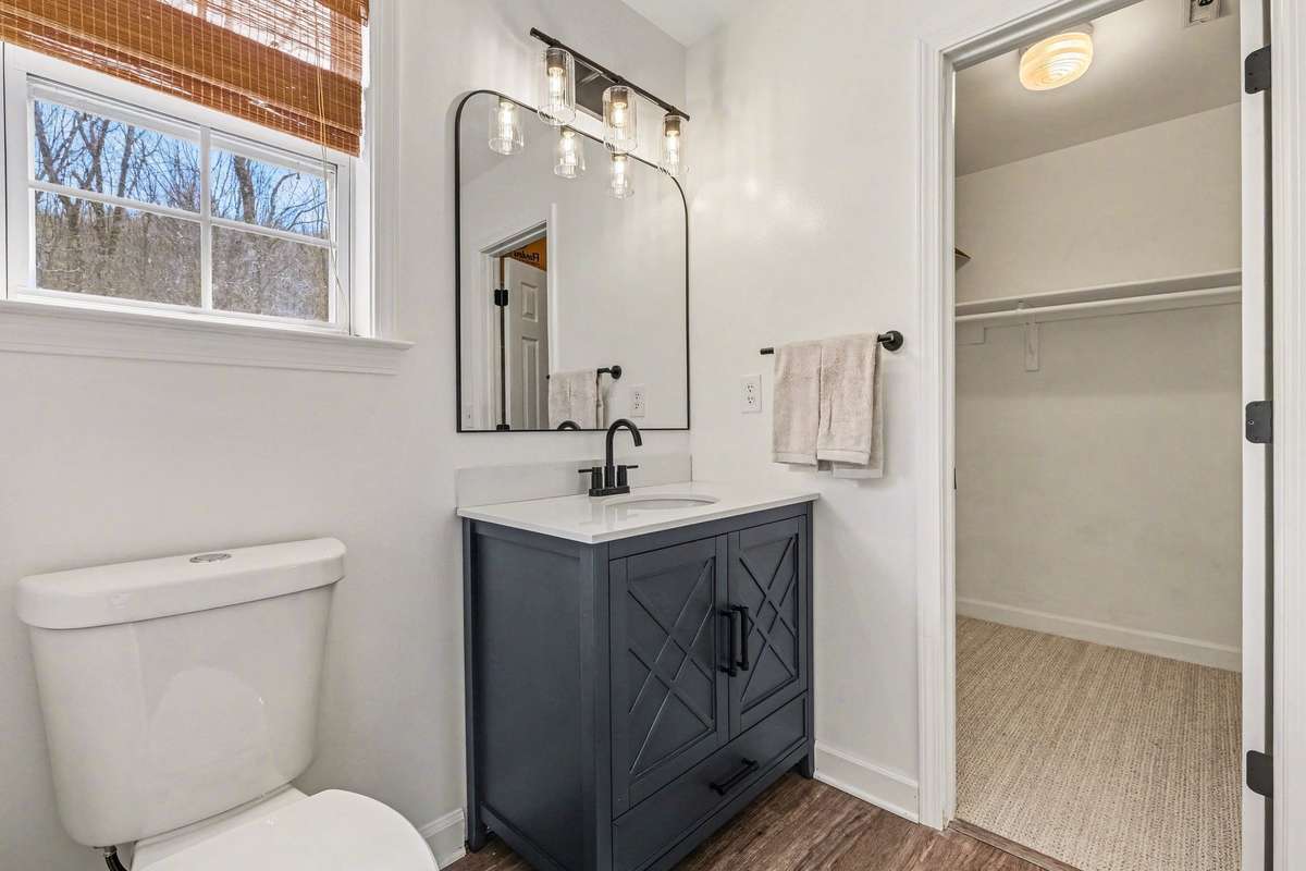 Other side of the jack and jill bath room- with yet another closet!