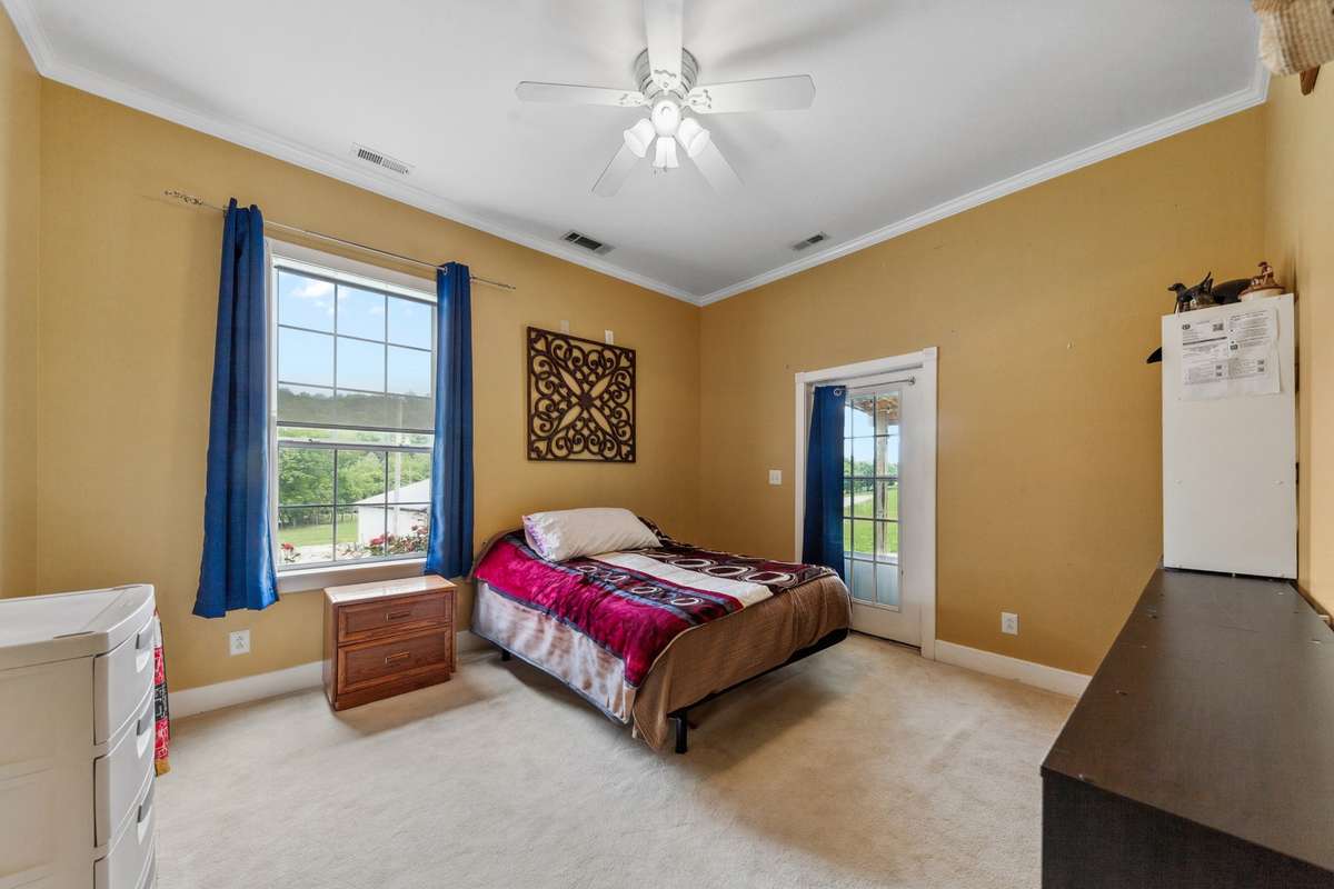 Main House Primary Bedroom