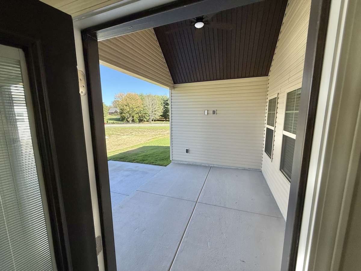 Representative photos of the same floor plan. Actual home will feature different colors and finishes.