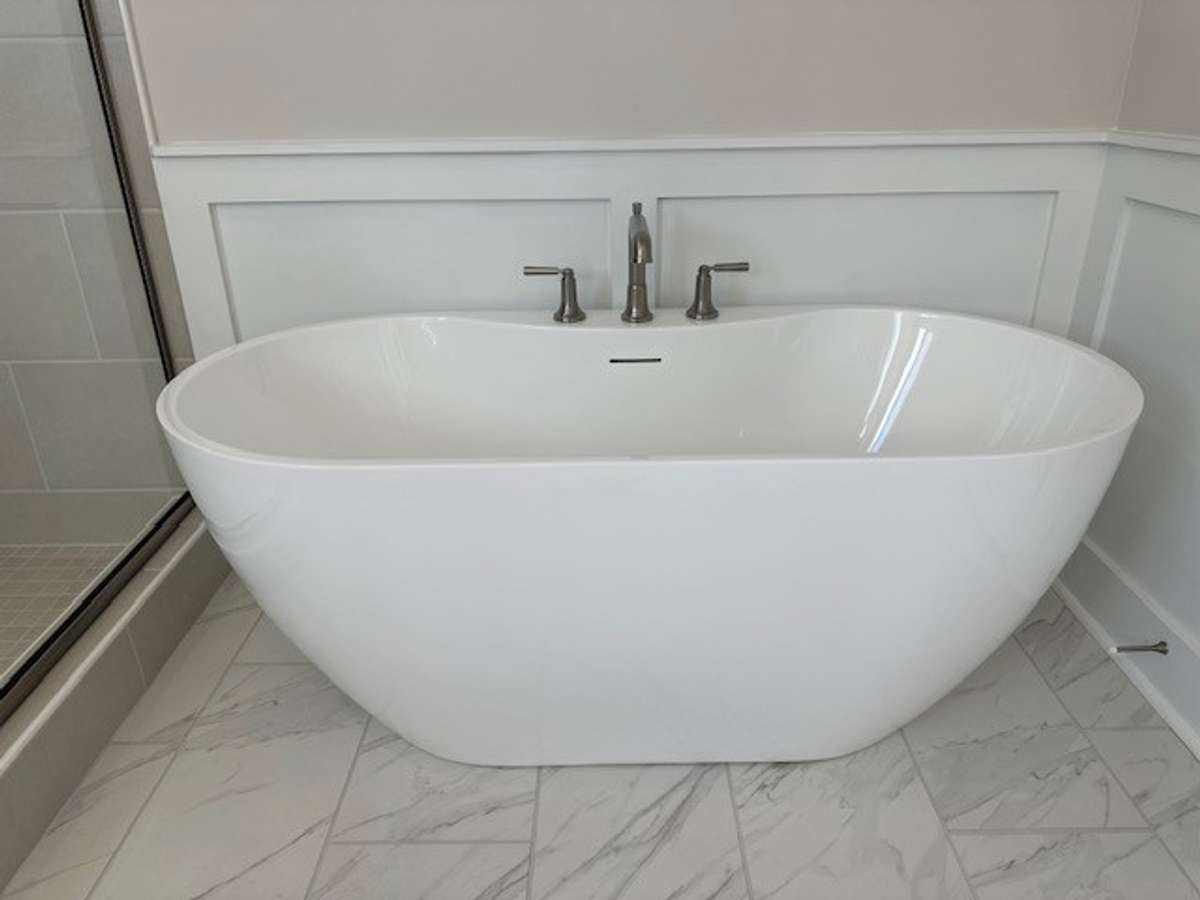 Gorgeous soaking tub in your Primary Bathroom