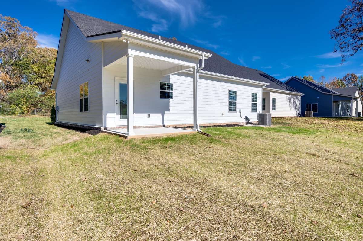 Expansive backyard —perfect for gardening, play, or future outdoor entertaining space. Plenty of room to make it your own!