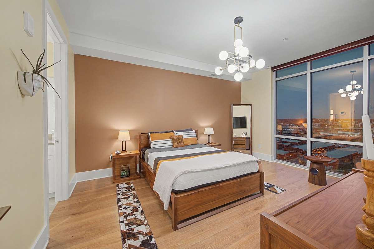 Main Bedroom